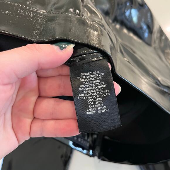 alice + olivia Maddox Back Zip Vegan Leather Leggings Pants size 4 - Picture 8 of 11